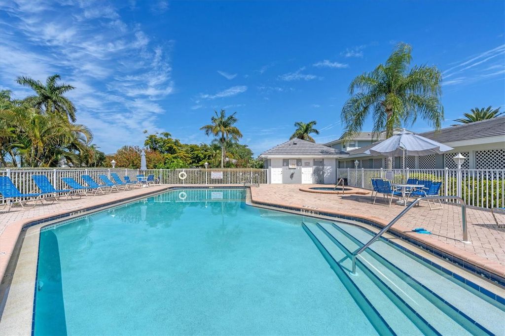 Image 62 of property listing at 1323 PERICO POINT CIRCLE 107, Bradenton, FL 34209