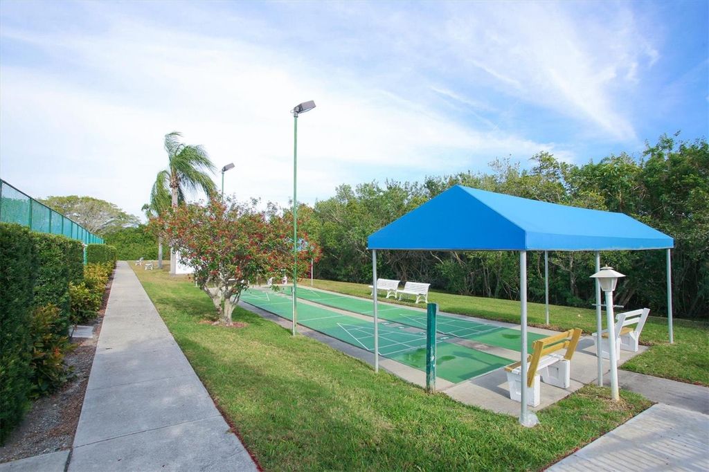 Image 64 of property listing at 1323 PERICO POINT CIRCLE 107, Bradenton, FL 34209