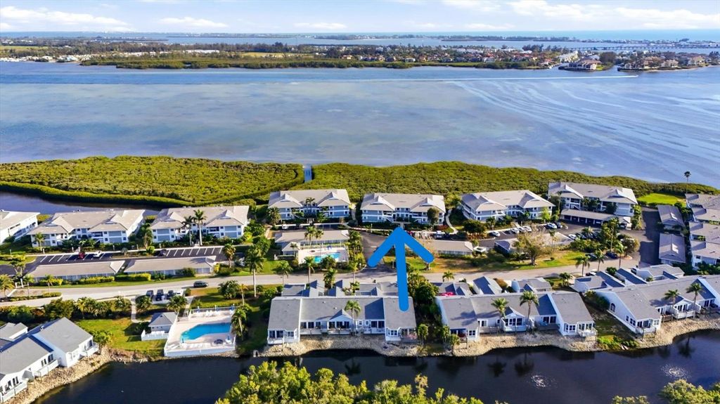 Image 9 of property listing at 1323 PERICO POINT CIRCLE 107, Bradenton, FL 34209