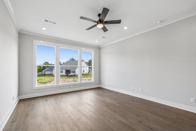 5158 High Park Hill Dr, N, Arrington, TN 37014