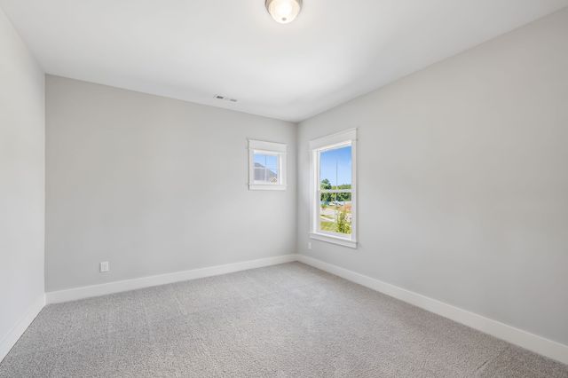 5158 High Park Hill Dr, N, Arrington, TN 37014