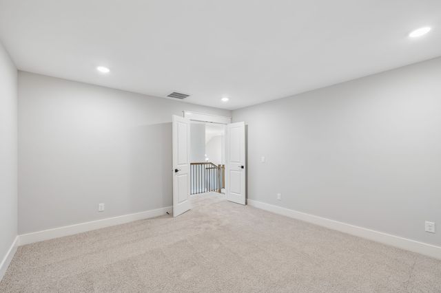 5158 High Park Hill Dr, N, Arrington, TN 37014