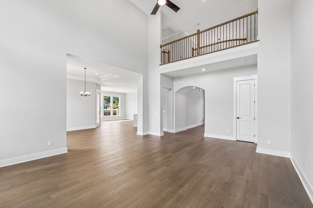 5158 High Park Hill Dr, N, Arrington, TN 37014