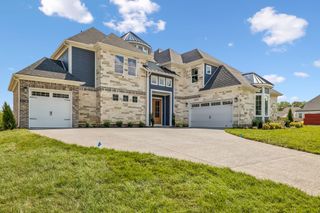 5158 High Park Hill Dr, N, Arrington, TN 37014