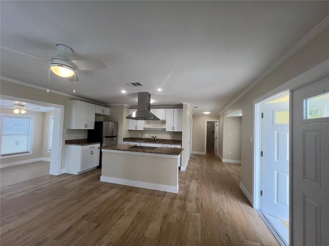 2464 PICNIC ST, Port Charlotte, FL 33952