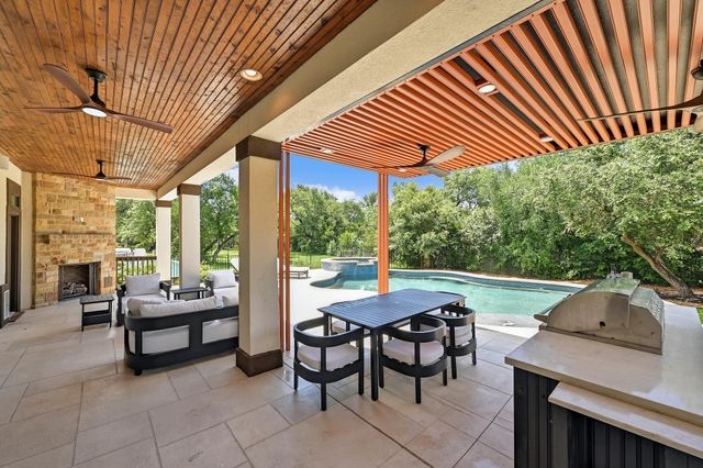 7805 Bettis Trophy DR, Austin, TX 78739