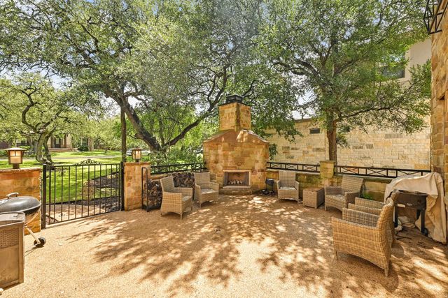 7805 Bettis Trophy DR, Austin, TX 78739