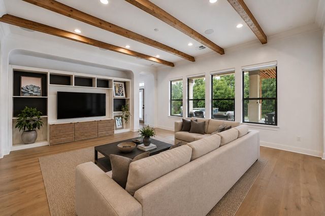 7805 Bettis Trophy DR, Austin, TX 78739