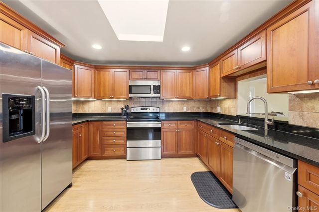 3011 Hickory Street, Yorktown Heights, NY 10598