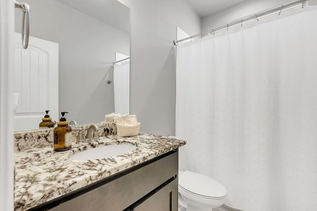 816 Founders Rd, Midland, TX 79706