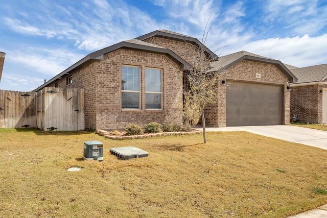 816 Founders Rd, Midland, TX 79706