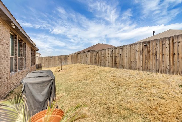 816 Founders Rd, Midland, TX 79706