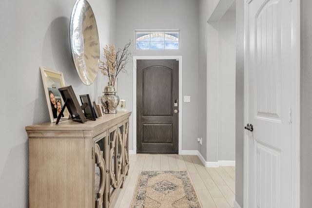 816 Founders Rd, Midland, TX 79706