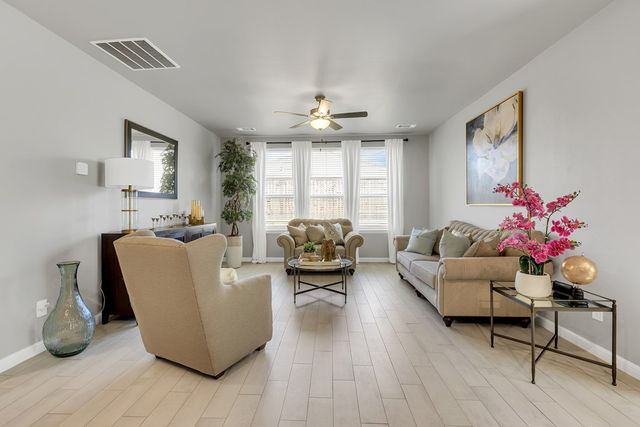 816 Founders Rd, Midland, TX 79706