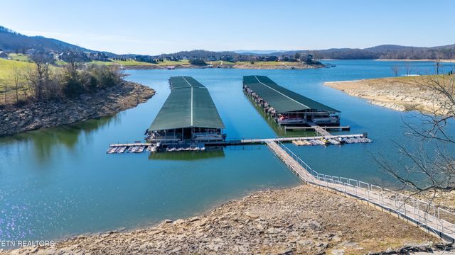 919 Sparrow Way, Sharps Chapel, TN 37866