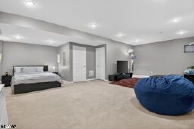 104 Albert Ct, Randolph Twp., NJ 07869