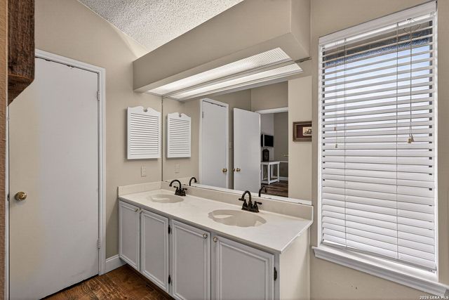 13723 Cedar Canyon, San Antonio, TX 78231