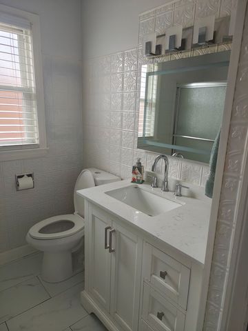 11036 Shaw Street, Westchester, IL 60154