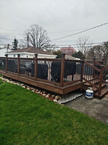 11036 Shaw Street, Westchester, IL 60154