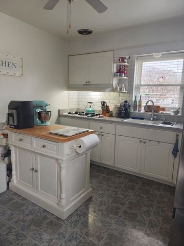 11036 Shaw Street, Westchester, IL 60154