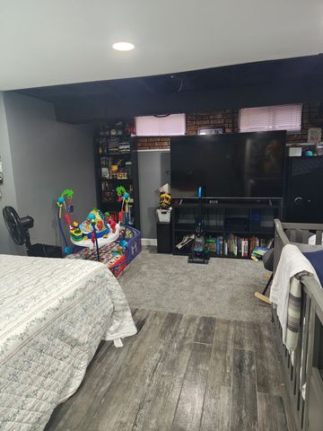 11036 Shaw Street, Westchester, IL 60154