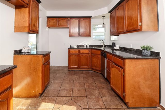 3625 W 106th, Inglewood, CA 90303