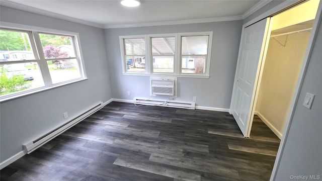 525 Riverleigh Avenue 27 Birch, Riverhead, NY 11901