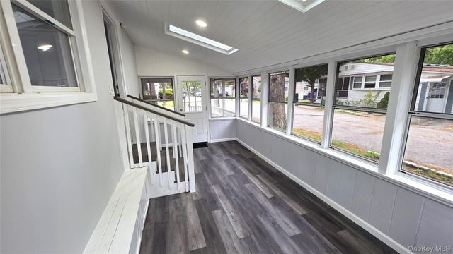 525 Riverleigh Avenue 27 Birch, Riverhead, NY 11901