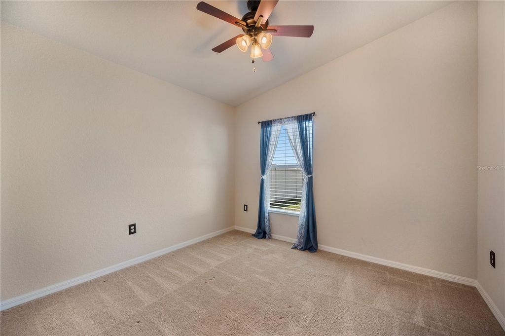 Image 20 of property listing at 4741 MANDOLIN LOOP, Winter Haven, FL 33884