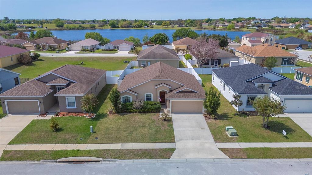 Image 37 of property listing at 4741 MANDOLIN LOOP, Winter Haven, FL 33884