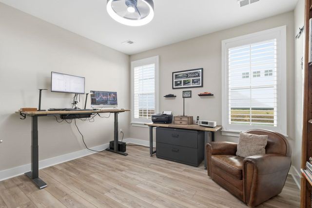 4242 Winding Ridge Lane, Boiling Springs, SC 29316