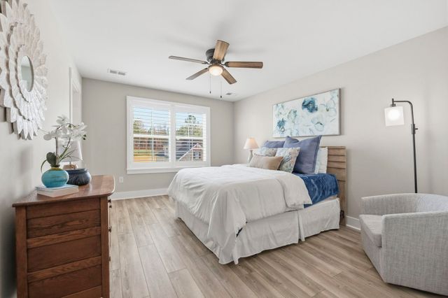 4242 Winding Ridge Lane, Boiling Springs, SC 29316