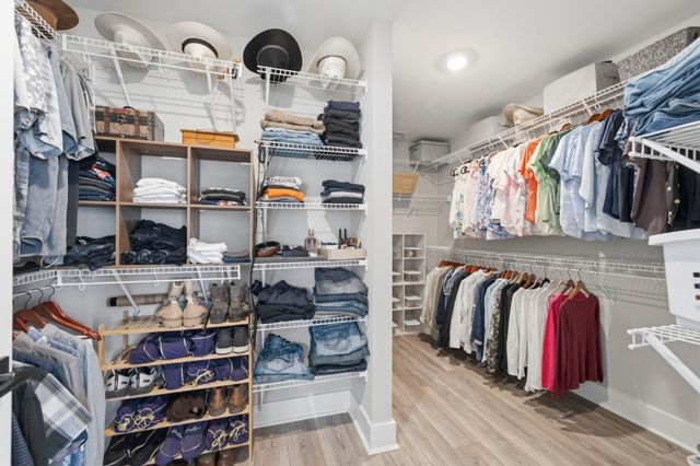 4242 Winding Ridge Lane, Boiling Springs, SC 29316