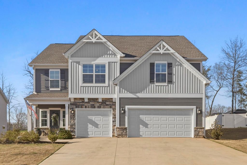 4242 Winding Ridge Lane, Boiling Springs, SC 29316