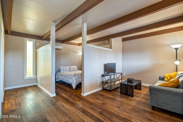 80 CLUBHOUSE Lane, Concho, AZ 85924