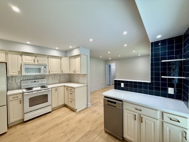 207 Blue Ridge Dr, Old Hickory, TN 37138