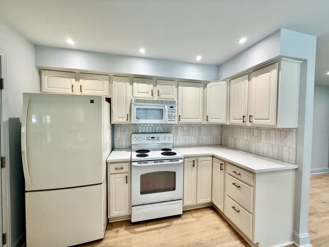 207 Blue Ridge Dr, Old Hickory, TN 37138