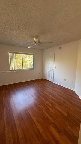 2494 Centergate Dr 305, Miramar, FL 33025