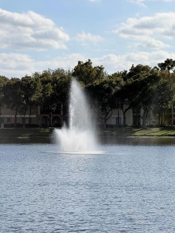 2494 Centergate Dr 305, Miramar, FL 33025