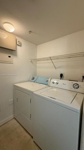 2494 Centergate Dr 305, Miramar, FL 33025