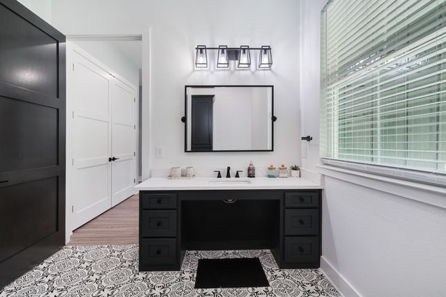 545 County Road 42540, Paris, TX 75462