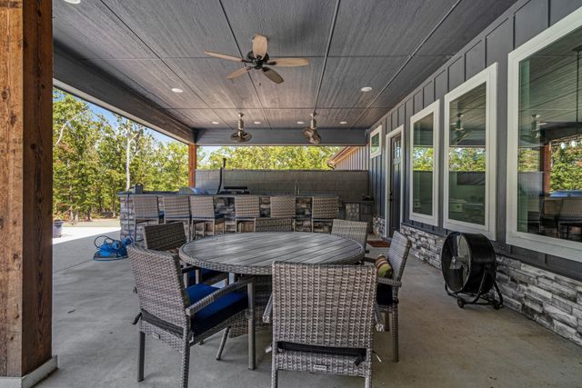 545 County Road 42540, Paris, TX 75462