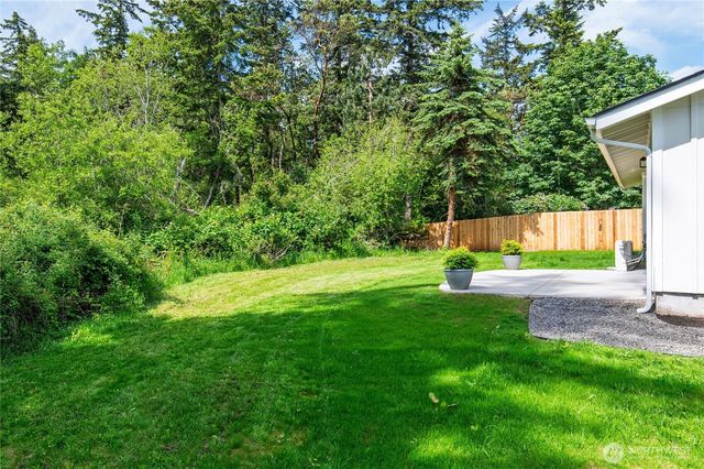 1313 Corona Avenue, Port Townsend, WA 98368