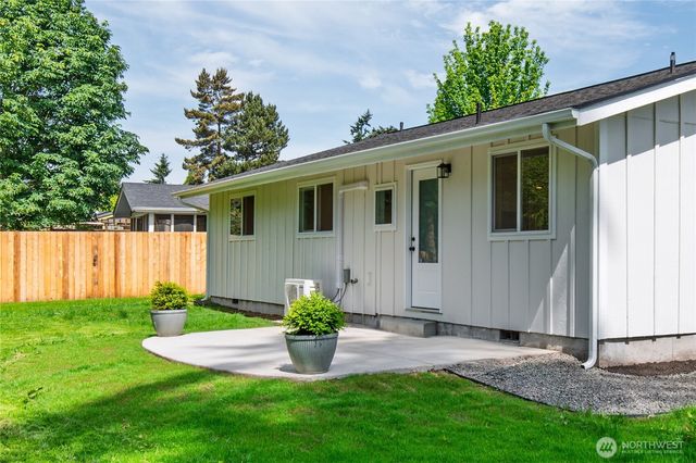 1313 Corona Avenue, Port Townsend, WA 98368