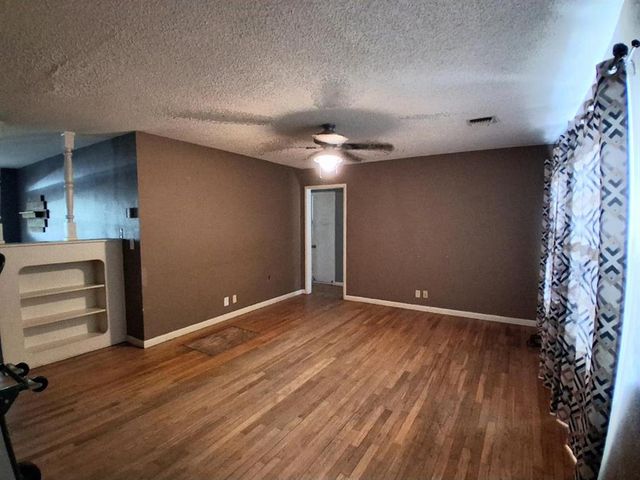 4005 Blaine Road, Shawnee, OK 74804
