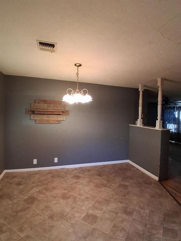 4005 Blaine Road, Shawnee, OK 74804