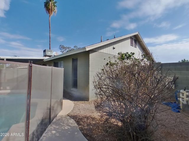 3226 N ELLIS Street, Chandler, AZ 85224