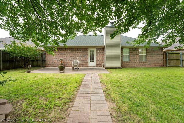 7912 S 24th Street, Fort Smith, AR 72908