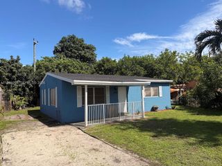 3021 NW 17th St, Fort Lauderdale, FL 33311