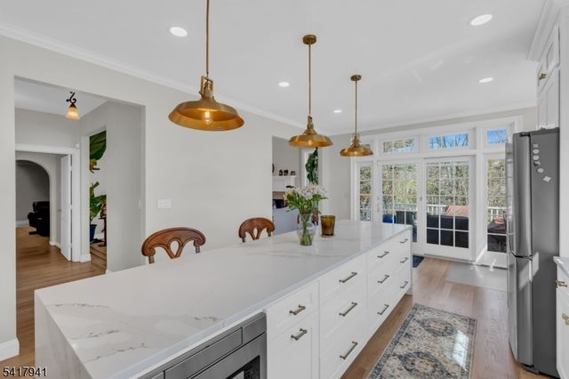 66 Ridge Ave, Park Ridge Boro, NJ 07656